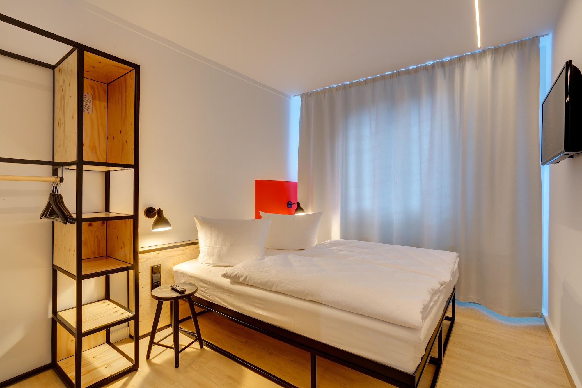 Meininger Hotel Leipzig Hauptbahnhof Екстериор снимка