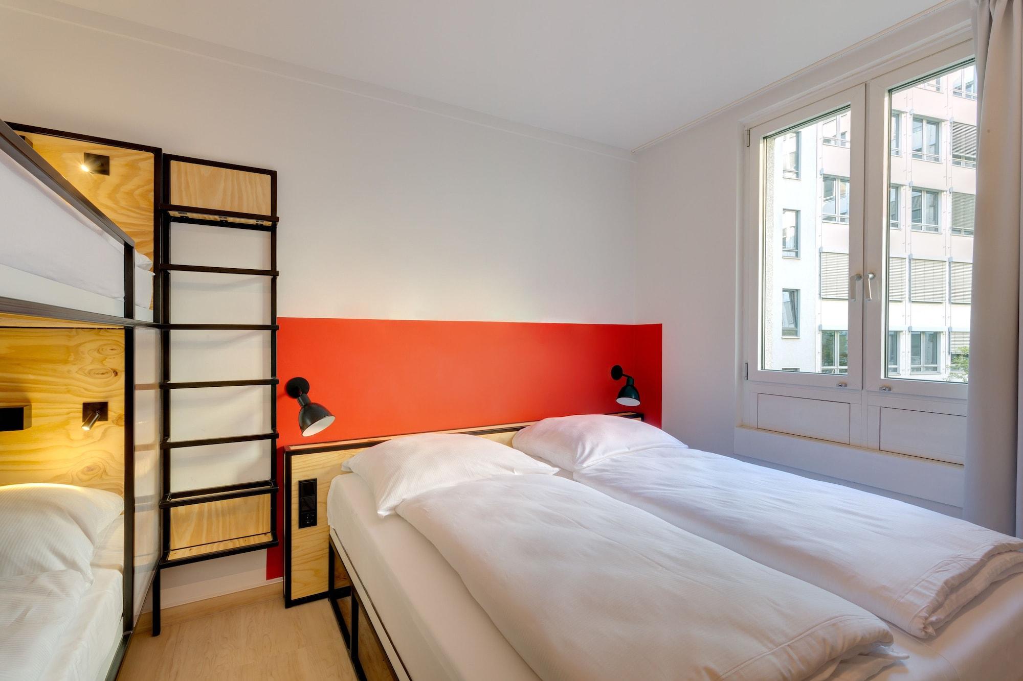Meininger Hotel Leipzig Hauptbahnhof Екстериор снимка