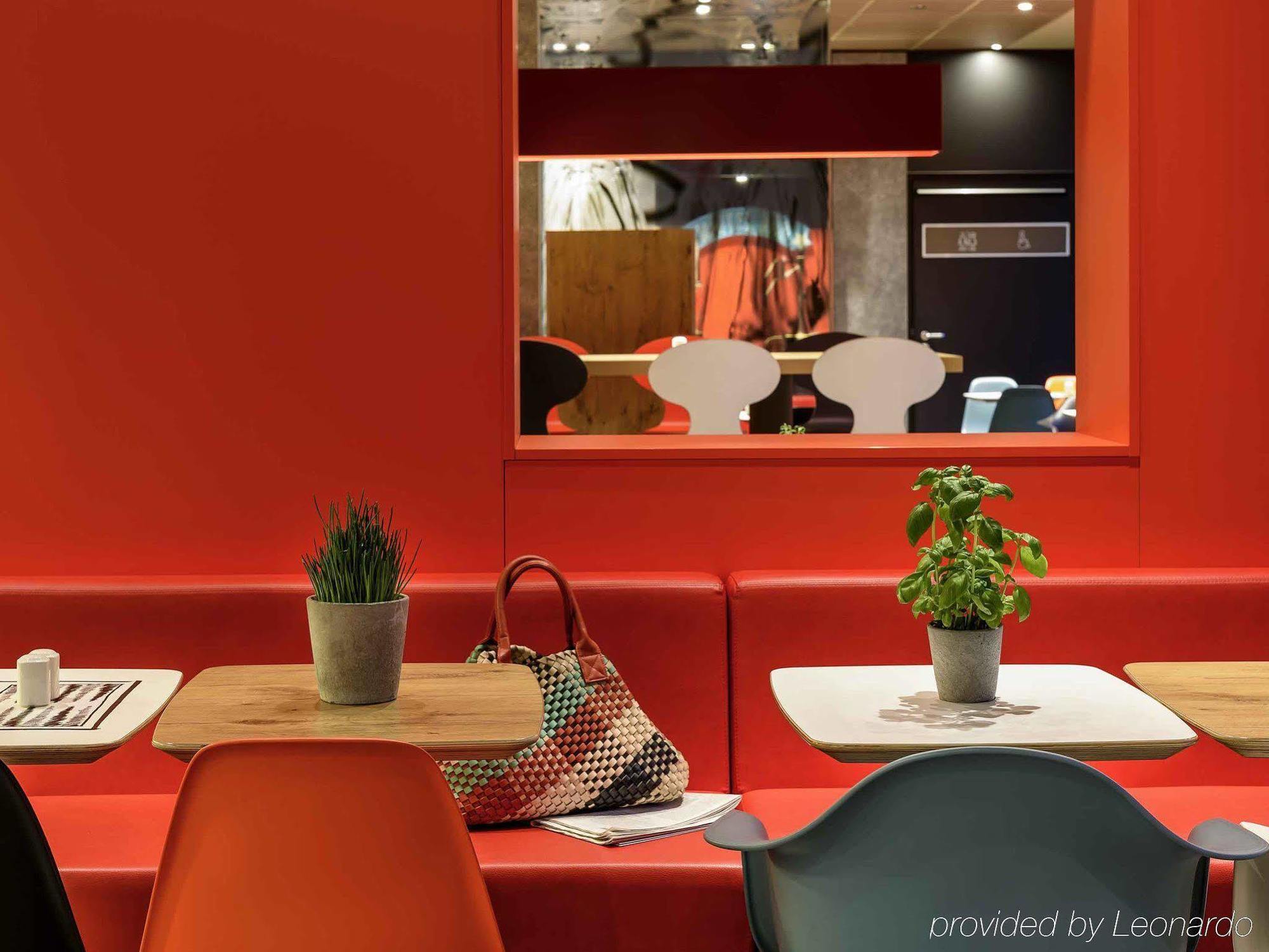 Meininger Hotel Leipzig Hauptbahnhof Екстериор снимка
